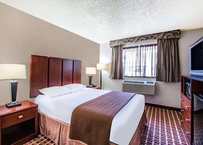 Super 8 By Wyndham Harlingen Tx