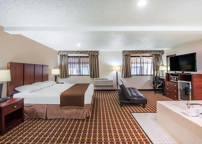 Super 8 By Wyndham Harlingen Tx