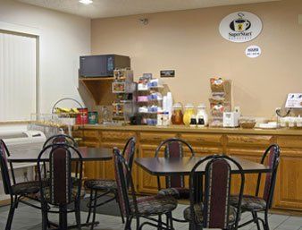 Super 8 By Wyndham Tx Hotel