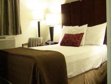 Super 8 By Wyndham Tx Harlingen